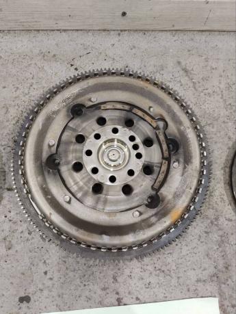 Маховик и корзина сцепление Mercedes Om646 A6460300505