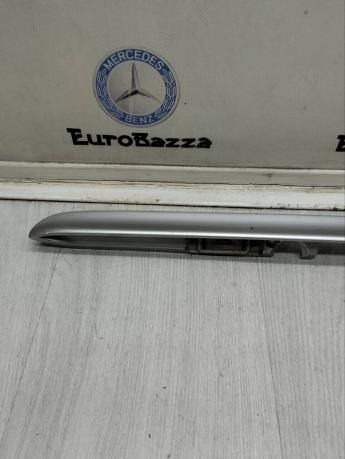 Молдинг крышки багажника Mercedes W202 Wagon A2027400293