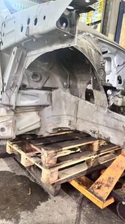 Кузов Mercedes X164 A1646001507