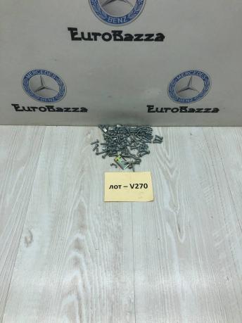 Крепеж печки Mercedes R230 A0019845829