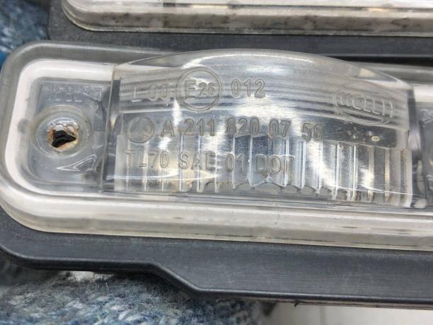 Подсветка номера Mercedes R171 А2118200756 А2118200756