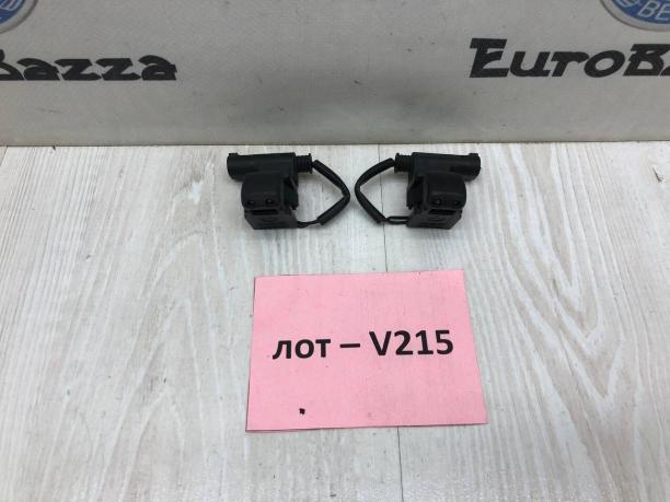 Форсунка омывателя лобового стекла Mercedes R171 A2308600347