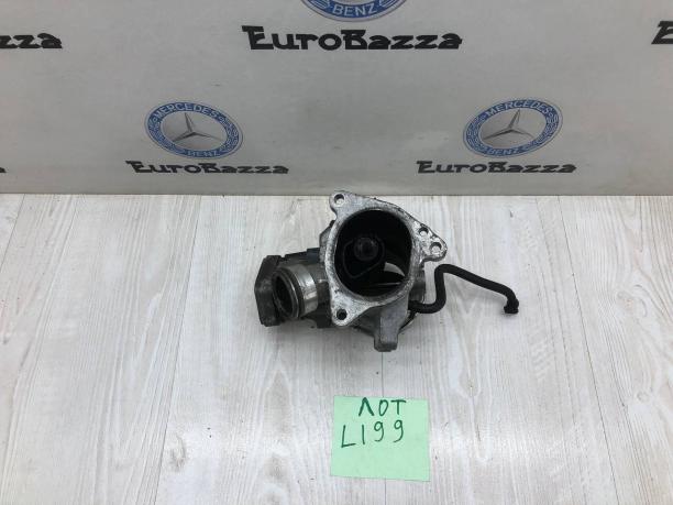 Клапан EGR на патрубке Mercedes Om646 A6460900154