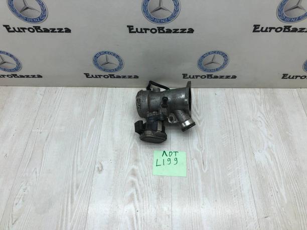 Клапан EGR на патрубке Mercedes Om646 A6460900154