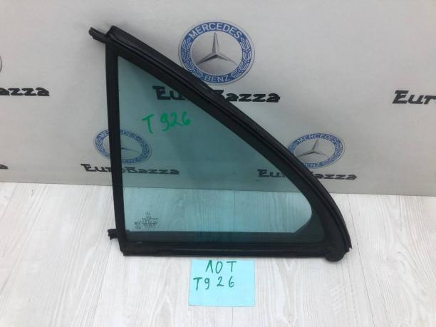 Форточка задней левой двери Mercedes W203 A2037300755