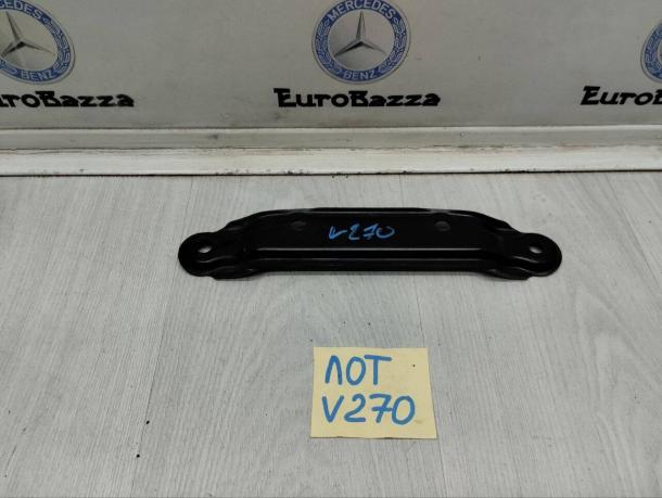 Кронштейн рулевой рейки Mercedes R230 A2304630386