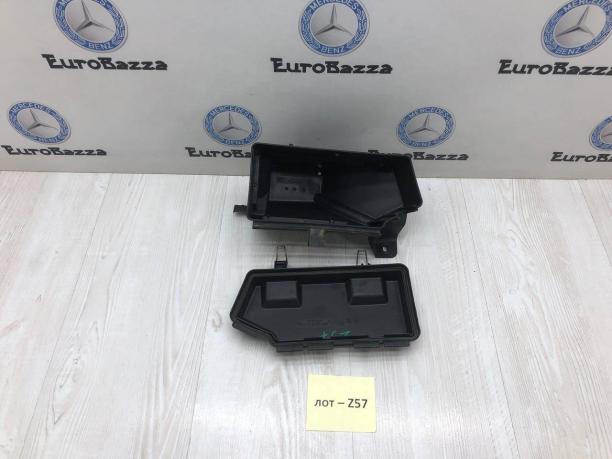 Корпус блока предохранителей Mercedes X164 A1645400624