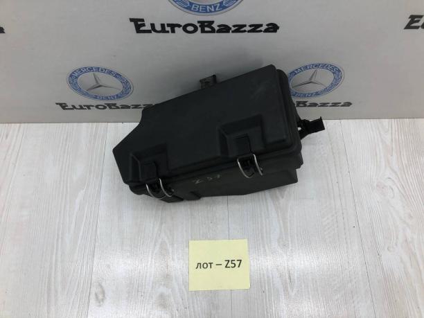 Корпус блока предохранителей Mercedes X164 A1645400624