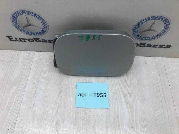 Лючок бензобака Mercedes W203 A2037500206