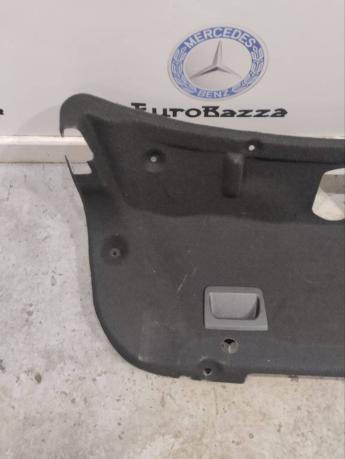 Накладка крышки багажника Mercedes W207 А2076900841 А2076900841