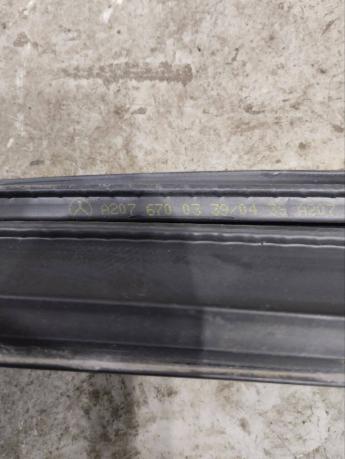 Задняя форточка с уплотнителем Mercedes W207 А2076700339 А2076700339