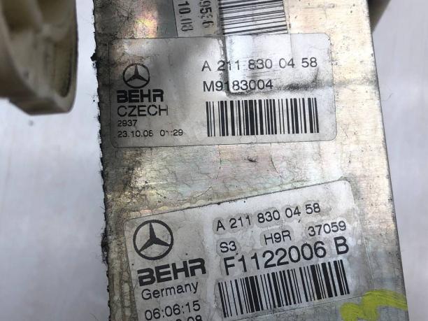 Радиатор кондиционера в печке Mercedes W211 А2118300458 А2118300458