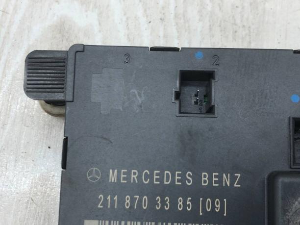 Блок комфорта Mercedes задний левый W211 A2118703385