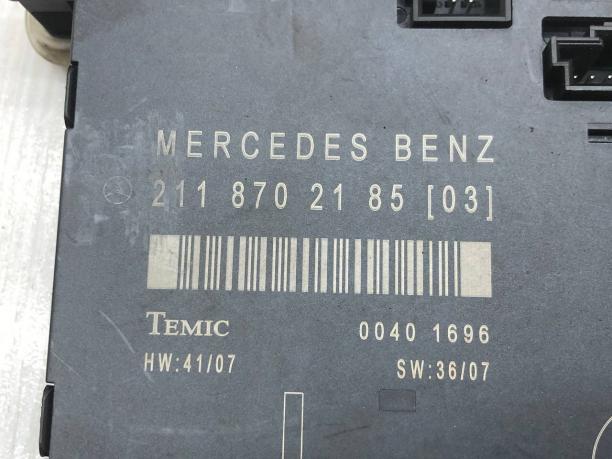 Блок комфорта Mercedes передний правый W211 A2118702185