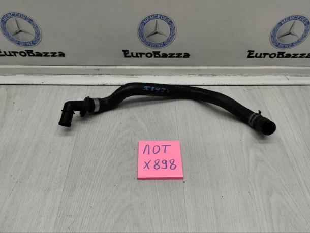 Патрубок отопительного контура Mercedes W211 A2118302796