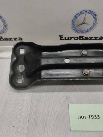 Подушка АКПП на площадке Mercedes W211 A2122400418