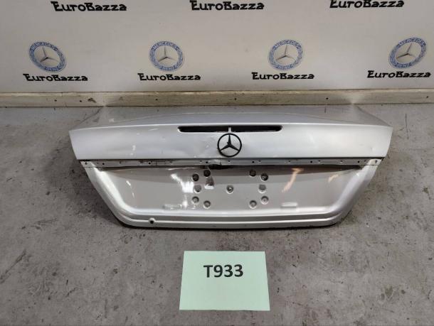 Крышка багажника Mercedes W211 A2117500375