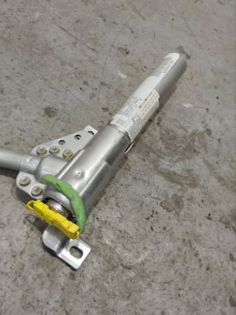 Шторка безопасности боковая Mercedes W203 A2038601005