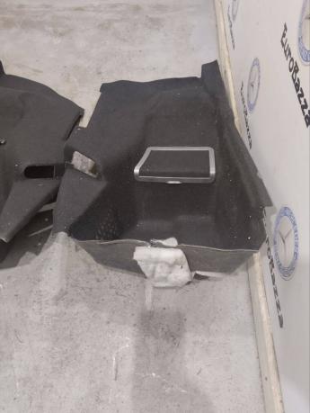 Обшивка багажника Mercedes W211 A2116907054
