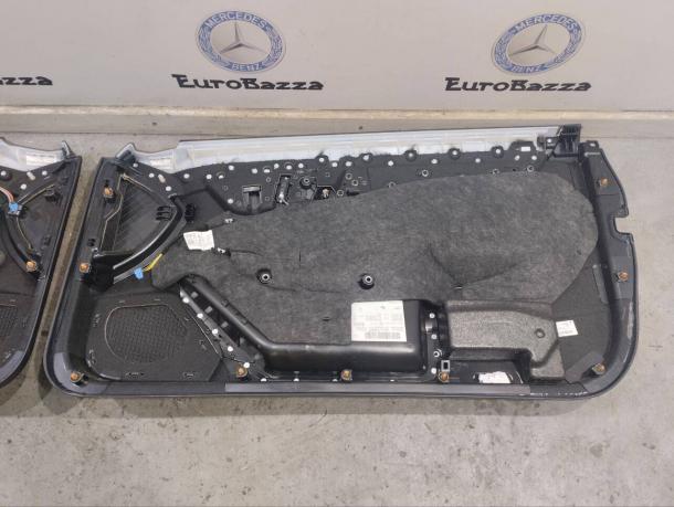 Дверные карты  Mercedes W204 Coupe A2047206122