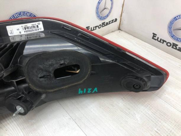 Фонари задние комплект Mercedes W207 A2078200264