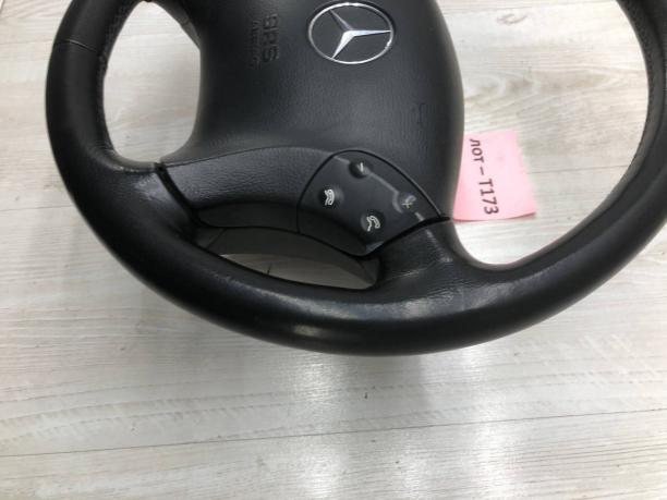 Руль Mercedes W203 A2034600903