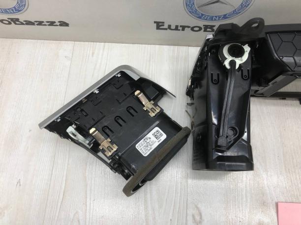 Воздушный дефлектор салона Mercedes W166 A1668300254