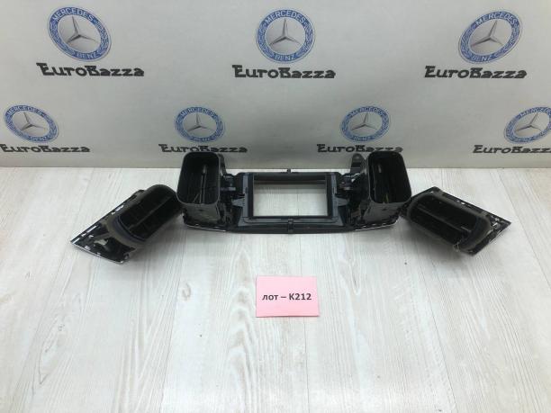 Воздушный дефлектор салона Mercedes W166 A1668300254
