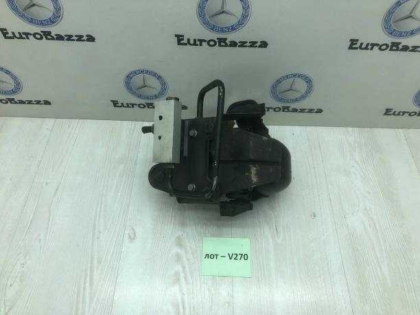 Блок клапанов гидроподвески задний Mercedes R230 A2203280031