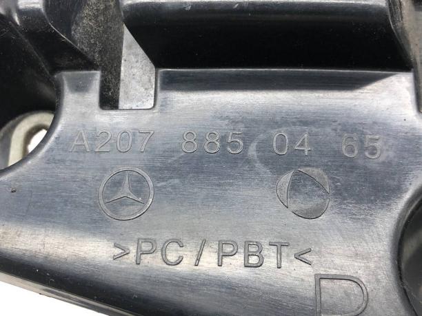 Кронштейн заднего бампера Mercedes W207 A2078850365