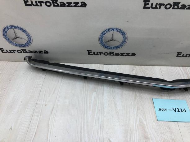 Молдинг капота Mercedes W207 A2078880560