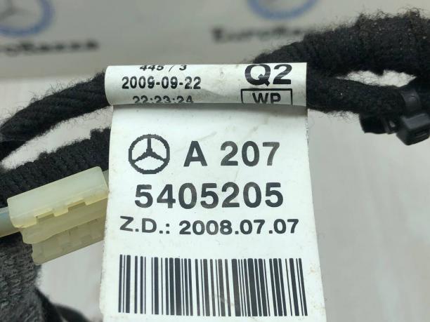 Проводка двери правой Mercedes W207 A2075405205