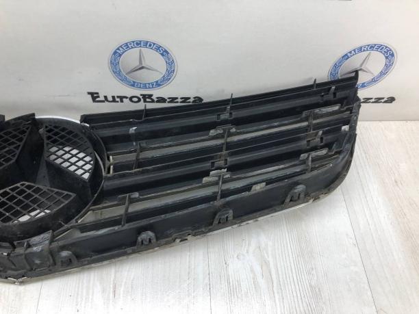 Решетка радиатора Mercedes W207 A2078880183