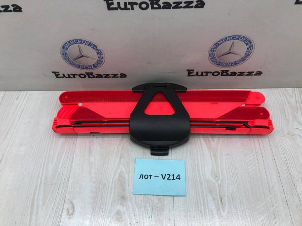 Знак аварийной остановки и кронштейн Mercedes W207 A2048900197