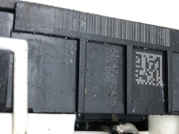 Замок правой двери Mercedes W207 A2047202435