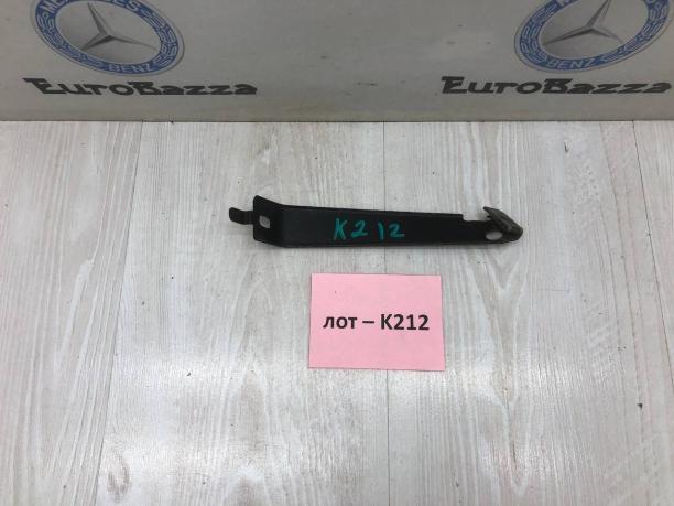 Скоба крепежная левая Mercedes W166 A1666260100