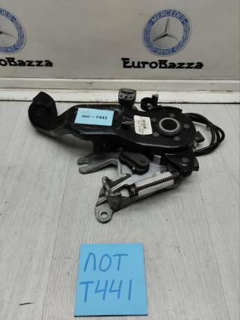 Педаль стояночного тормоза Mercedes W251 A2514200384