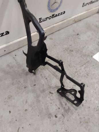 Рама открытия крышки багажника Mercedes R171 A1717500072
