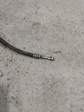 Трубка кондиционера Mercedes W211 А2118300215 А2118300215