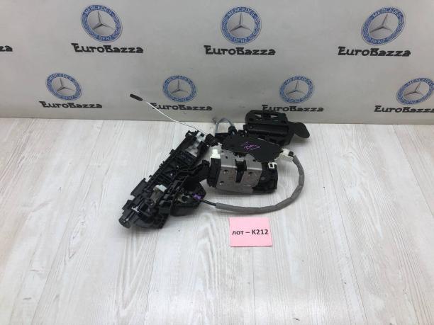 Замок задней левой двери Mercedes W166 A2047303535