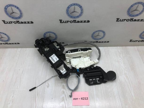 Замок задней левой двери Mercedes W166 A2047303535