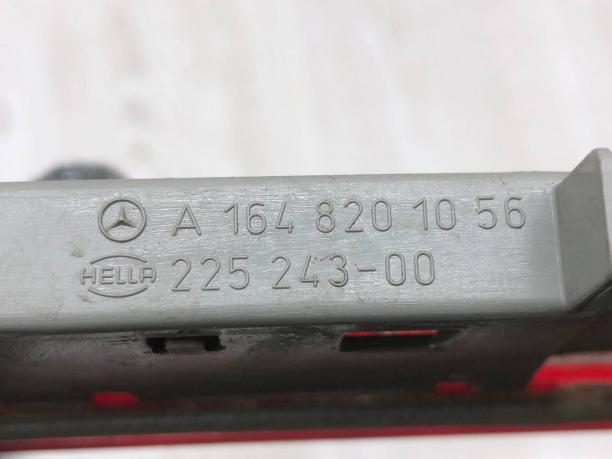 Фонарь задний центральный Mercedes W164 А1648201056 А1648201056