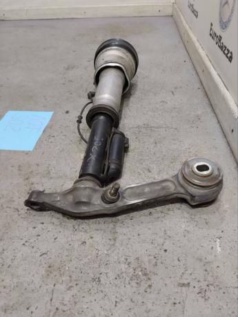 Пневмостойка передняя Mercedes W220 A2203205113
