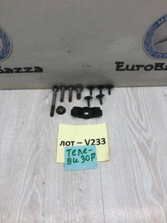 Болты крепления вентилятора Mercedes W906 A0049908712