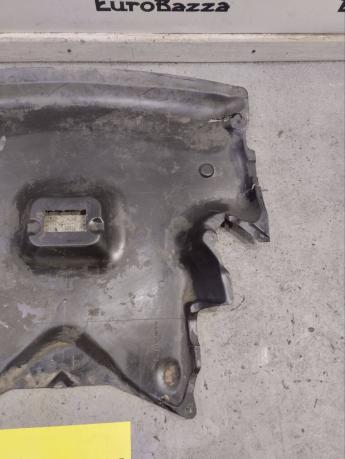 Защита двигателя Mercedes W209 А2095241730 А2095241730
