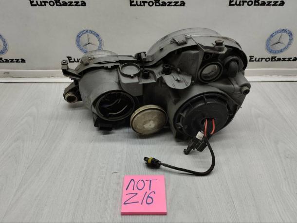 Фара правая Mercedes W208 A2088201061