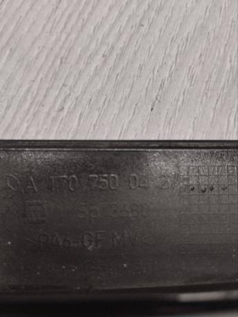 Молдинг крышки багажника Mercedes R170 A1707500427