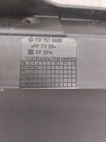 Кронштейн дублирующего стоп-сигнала Mercedes R170 A1707570008
