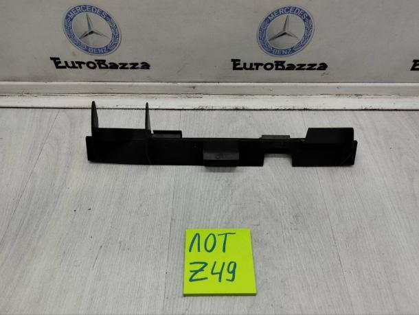 Кронштейн дублирующего стоп-сигнала Mercedes R170 A1707570008