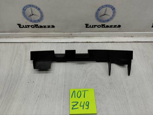 Кронштейн дублирующего стоп-сигнала Mercedes R170 A1707570008